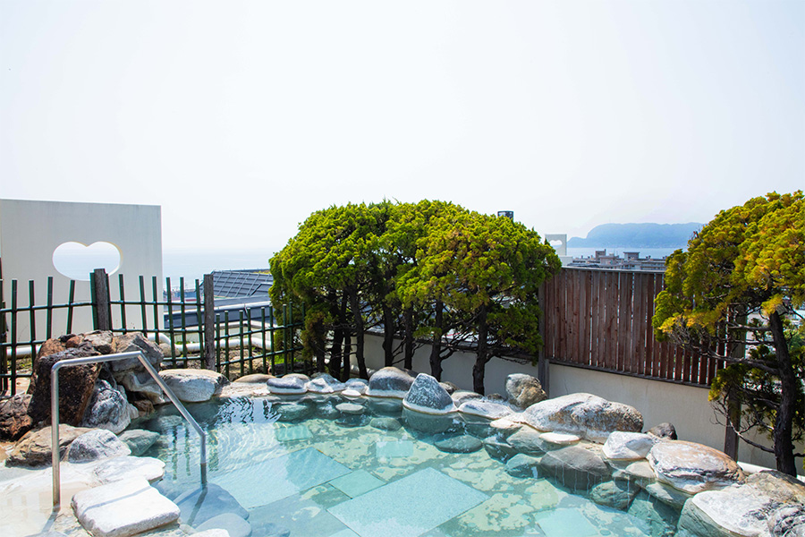 啄木亭の露天風呂からの景色。