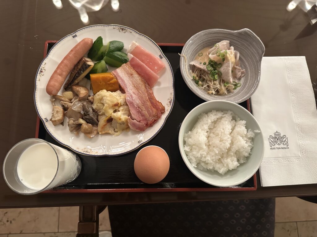 ホテルヨーロッパの朝食。