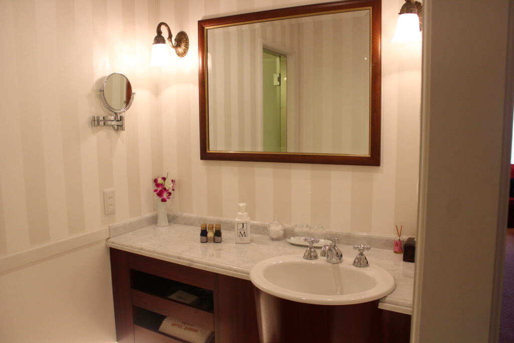 ホテルヨーロッパの客室。