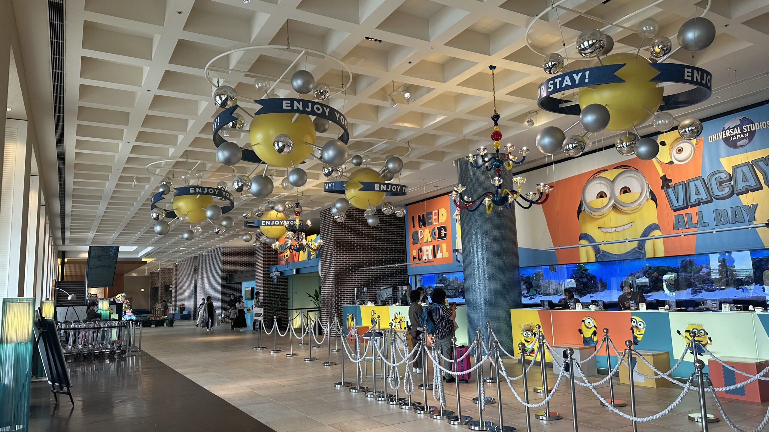 ホテルユニバーサルポートのフロント。