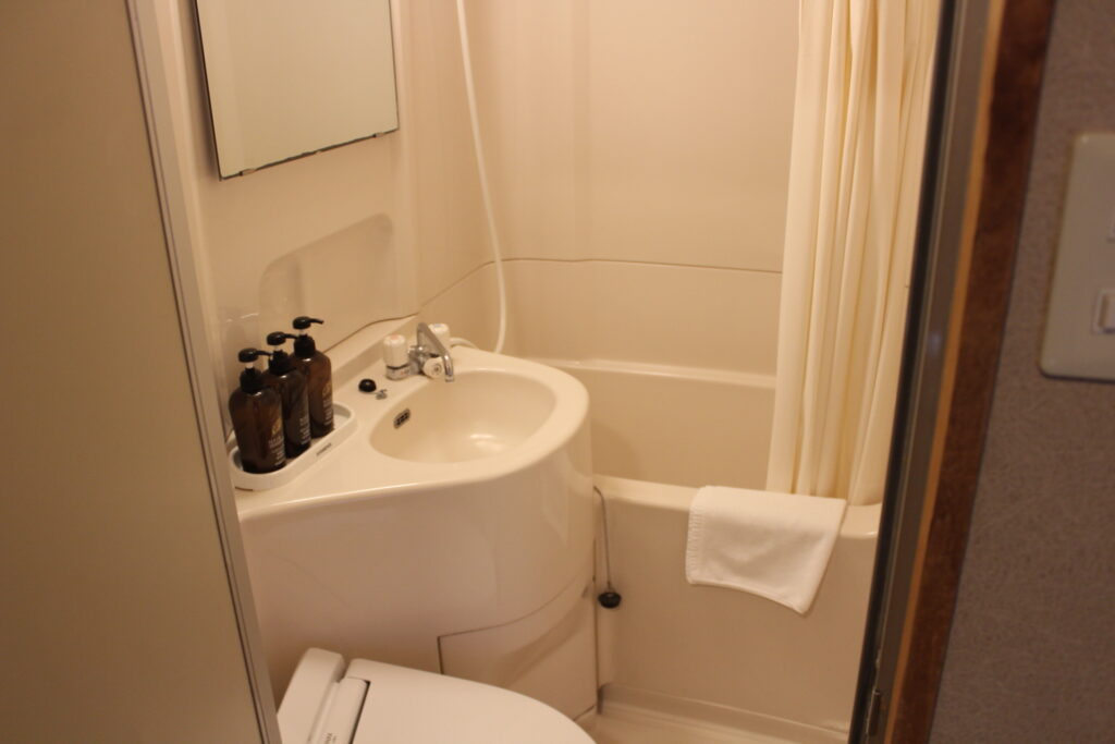 東山パークホテルのユニットバス