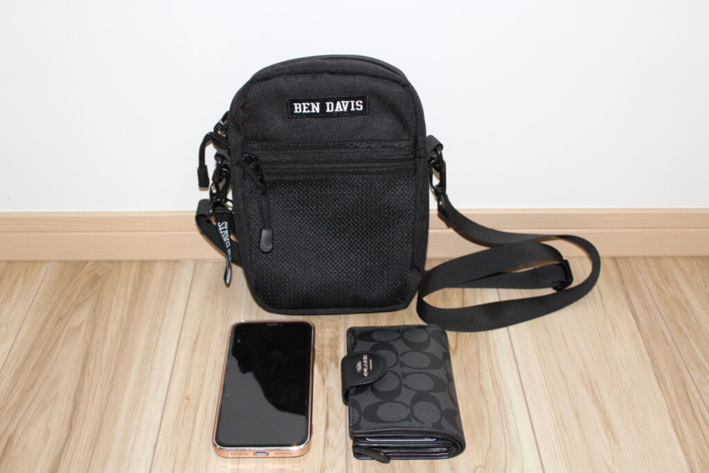 ショルダーバッグ