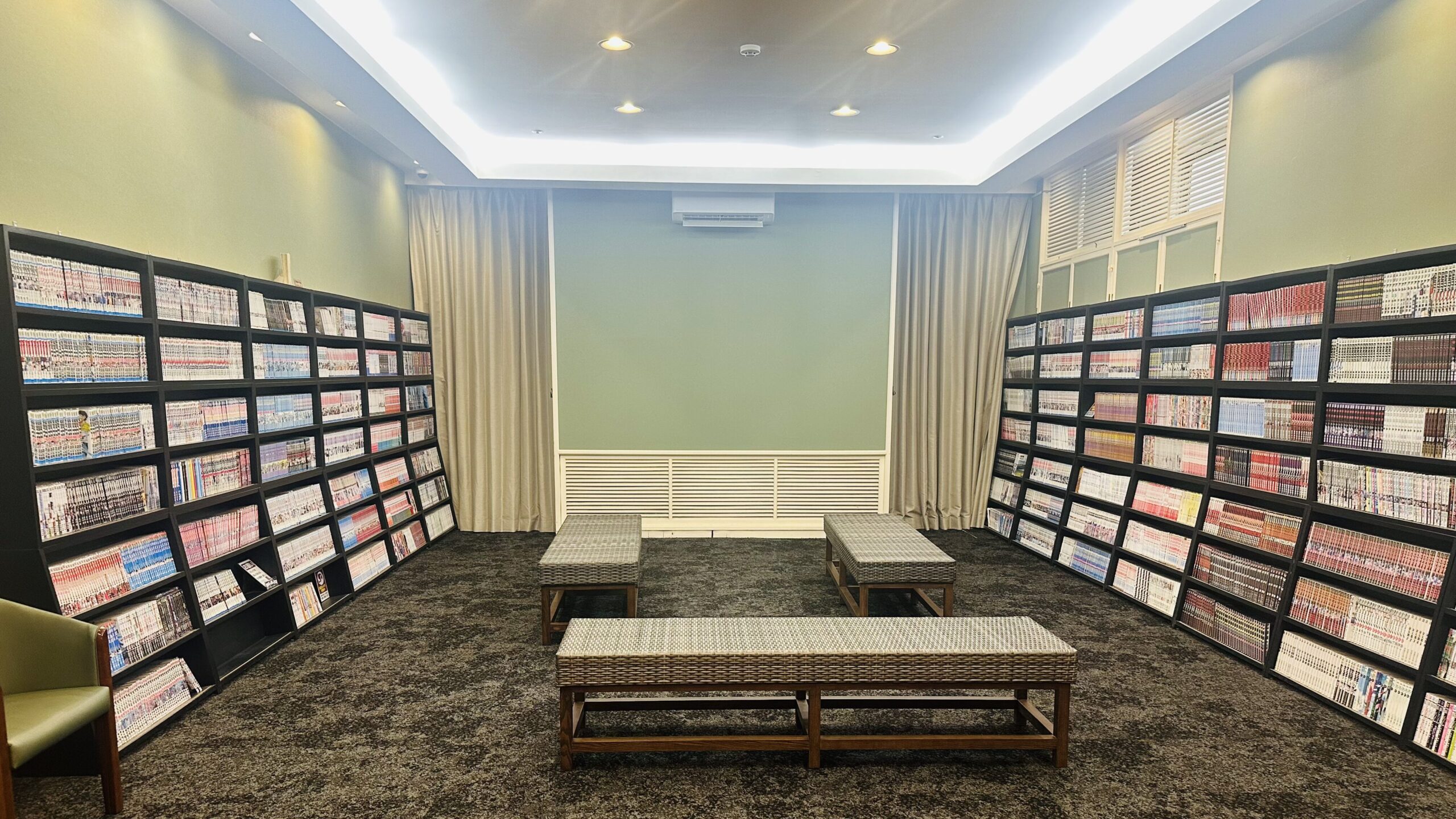 亀の井ホテル　草津リゾートの漫画コーナー。