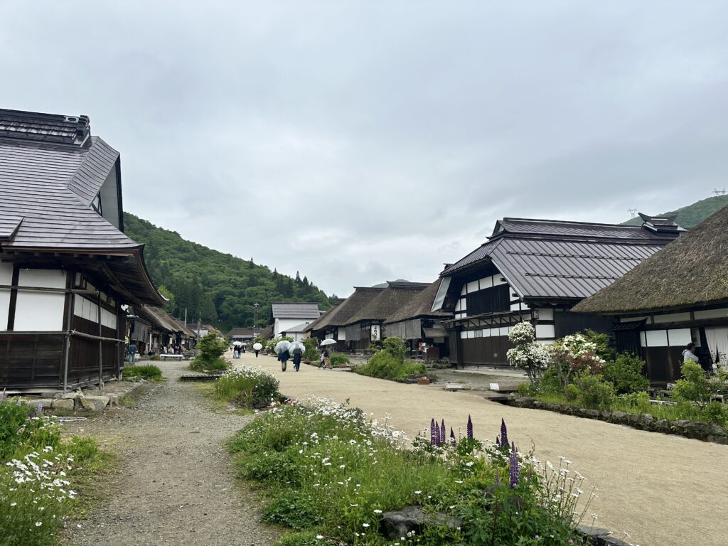 福島の有名観光スポットの大内宿。