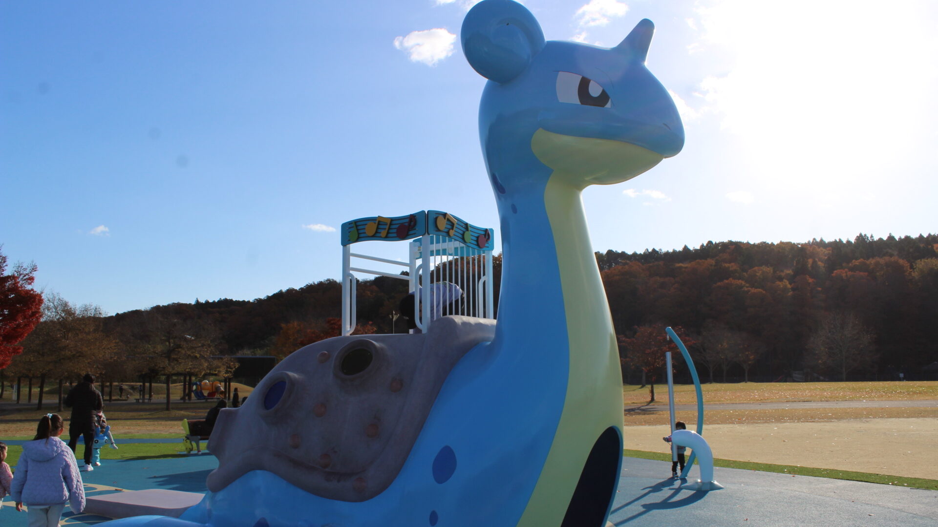 ラプラス公園のラプラス遊具
